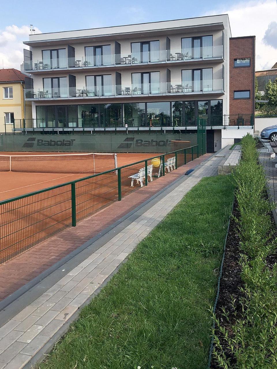 Penzion Tenis Htk Hotel Třebíč Eksteriør billede